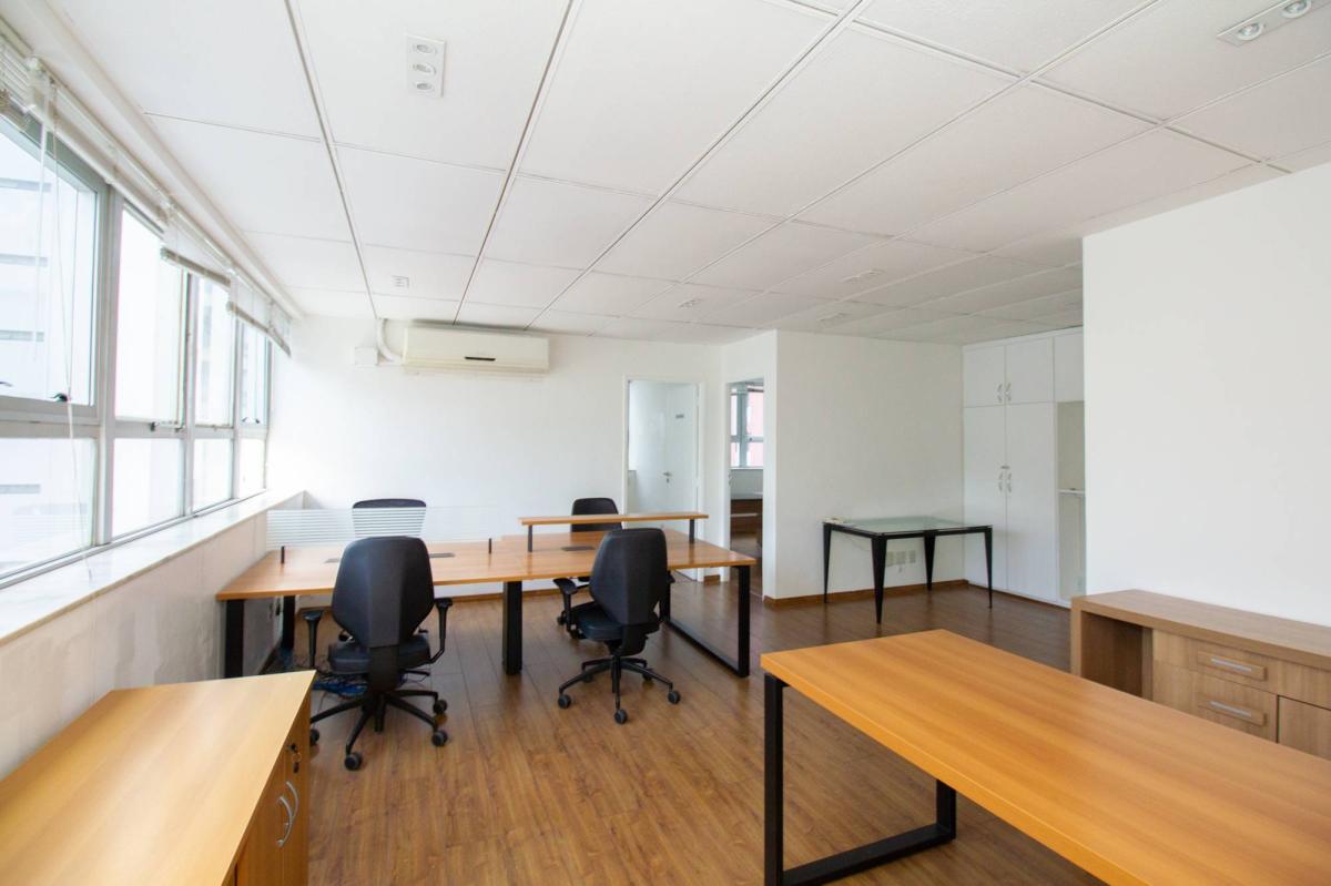 Conjunto Comercial, 71m², à venda
