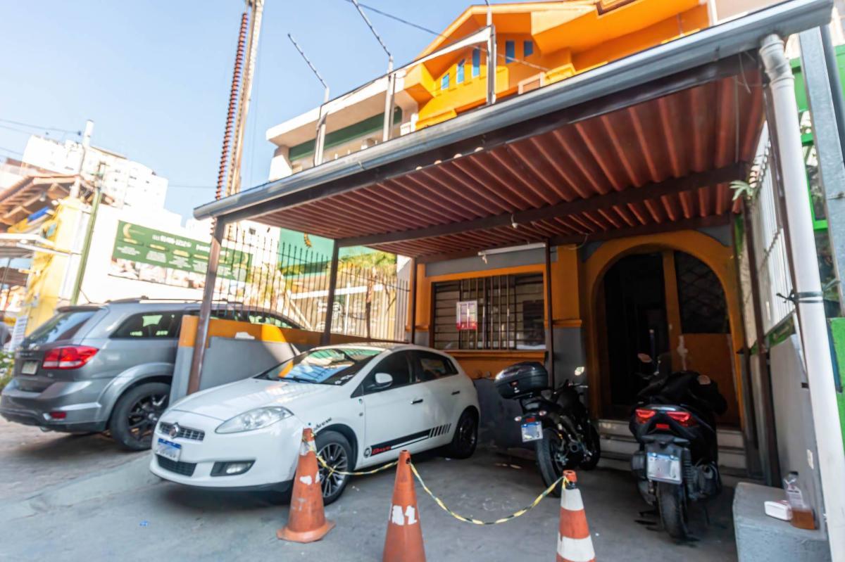 Prédio comercial com 3 quartos, 120m² em São Paulo, Vila Mariana
